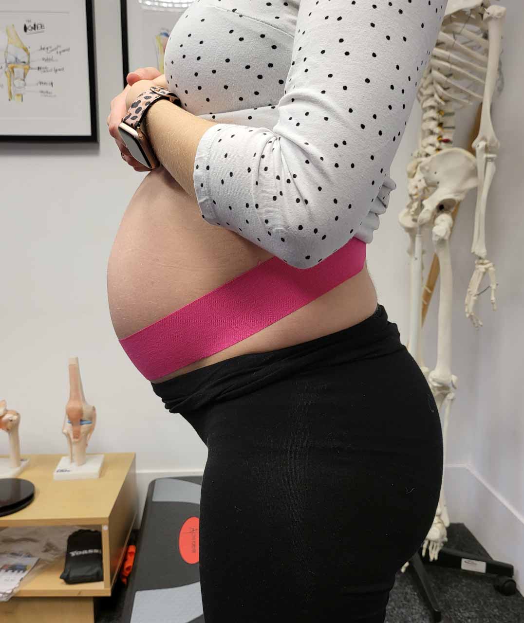 pregnancy, sports, tape, osteopathy, back pain, hip pain